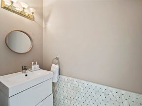 7 Muir Way, Marlborough MA 01752