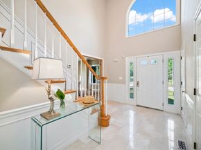 7 Muir Way, Marlborough MA 01752