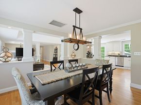 16 Mansion Rd, Wakefield MA 01880