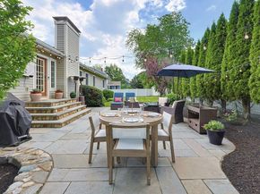 16 Mansion Rd, Wakefield MA 01880