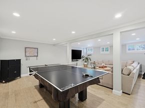 16 Mansion Rd, Wakefield MA 01880