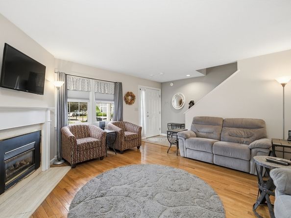 501 Auburn St 502, Whitman MA 02382
