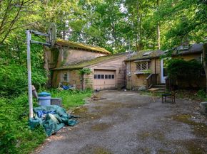 60 Thaxter Street, Hingham MA 02043