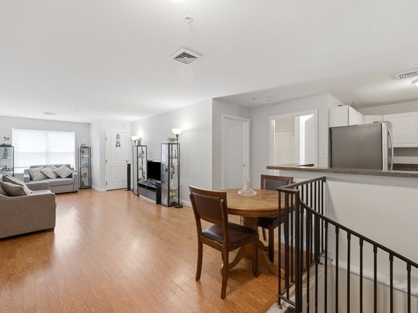 30 Franklin Street 113, Malden MA 02148