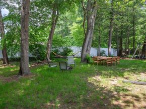 31 Acorn St, Middleboro MA 02346