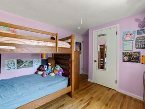 31 Acorn St, Middleboro MA 02346