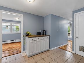 92 Oak Ave, Athol MA 01331
