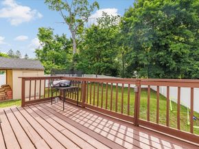 92 Oak Ave, Athol MA 01331