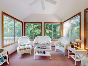 17 James Ave, Middleton MA 01949