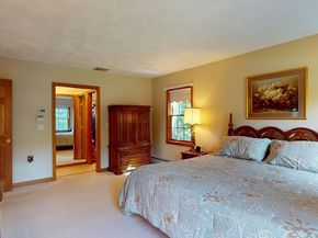 17 James Ave, Middleton MA 01949
