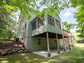 17 James Ave, Middleton MA 01949