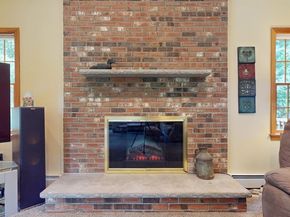 17 James Ave, Middleton MA 01949
