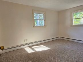 22 Pondview Cir, Brockton MA 02301