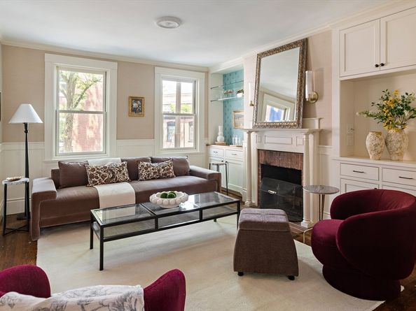 115 Baldwin St, Boston MA 02129