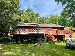 64 Number 10 Schoolhouse Rd, Charlton MA 01507