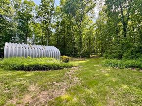 64 Number 10 Schoolhouse Rd, Charlton MA 01507