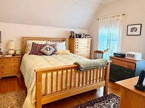 10 Mountain Ave, Somerville MA 02143