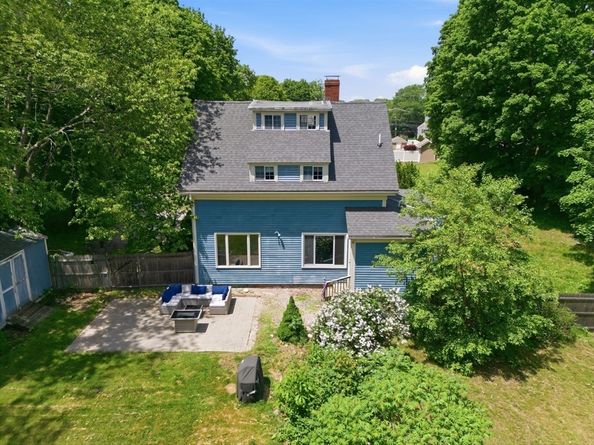 207 Dodge St, Beverly MA 01915
