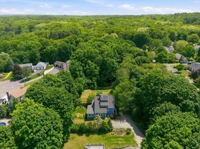207 Dodge St, Beverly MA 01915