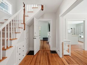 207 Dodge St, Beverly MA 01915