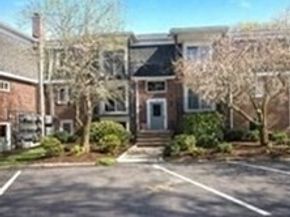 80 Walnut St 402, Canton MA 02021