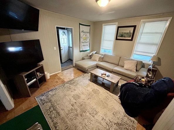 401 W 4th St, Boston MA 02127