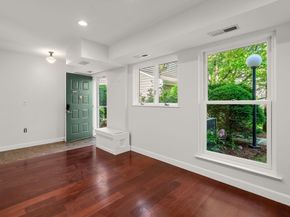 171 Swanton St 7, Winchester MA 01890