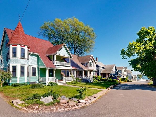 4 Woodside Park, Winthrop MA 02152