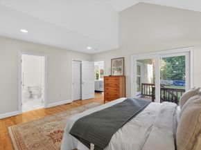 36 Roosevelt Rd 36, Lexington MA 02420