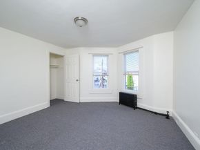 67 Pleasant St, Weymouth MA 02190