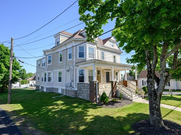 67 Pleasant St, Weymouth MA 02190