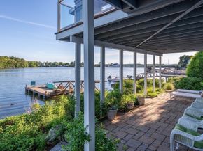 31 Dennison Street, Gloucester MA 01930