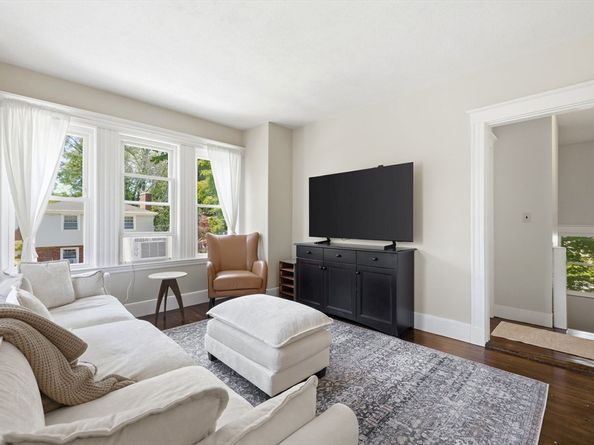 66,66-R,70 Wren St, Boston MA 02132