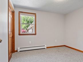 27 Cheryl Ann Dr, Rutland MA 01543
