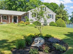 27 Cheryl Ann Dr, Rutland MA 01543
