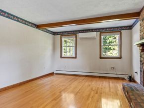27 Cheryl Ann Dr, Rutland MA 01543