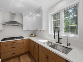 128 Memorial Dr, Shrewsbury MA 01545