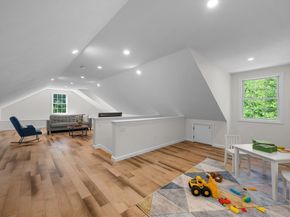 128 Memorial Dr, Shrewsbury MA 01545
