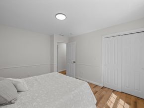 128 Memorial Dr, Shrewsbury MA 01545