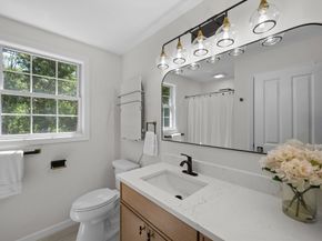 128 Memorial Dr, Shrewsbury MA 01545