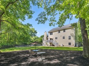 128 Memorial Dr, Shrewsbury MA 01545