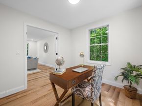 128 Memorial Dr, Shrewsbury MA 01545