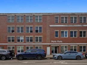 156 Chelsea Street 201, Boston MA 02128