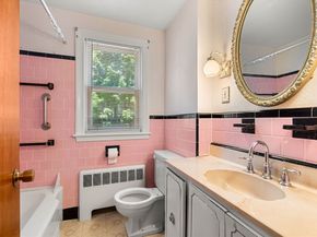 15 Pleasant St, Burlington MA 01803