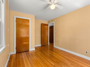15 Pleasant St, Burlington MA 01803