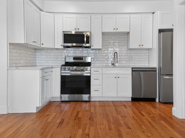 138 Centre Street 6, Boston MA 02124