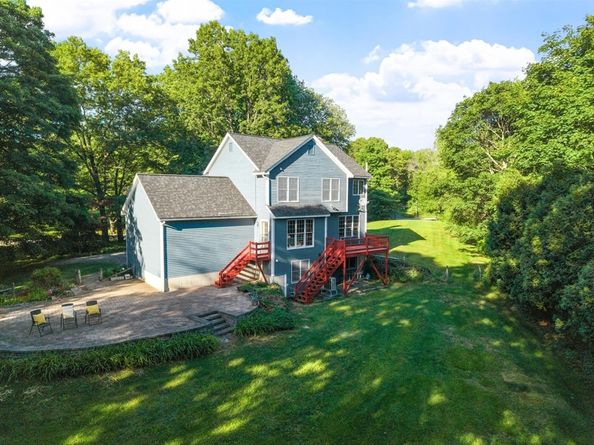 3 Farmstead Way, Littleton MA 01460