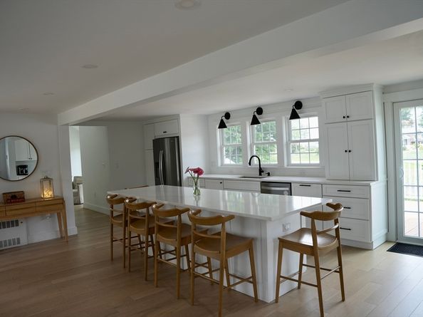 86 Abigail Adams Cir, Weymouth MA 02191