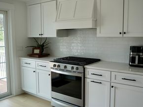 86 Abigail Adams Cir, Weymouth MA 02191
