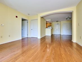 175 Cottage St 504, Chelsea MA 02150